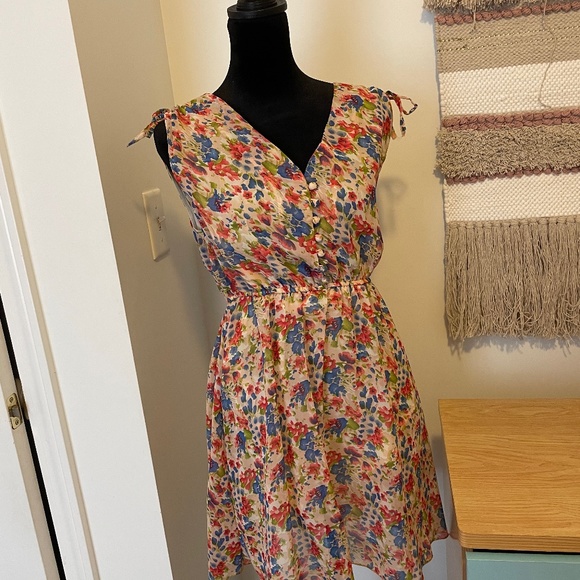 Floral Dress - Picture 1 of 2